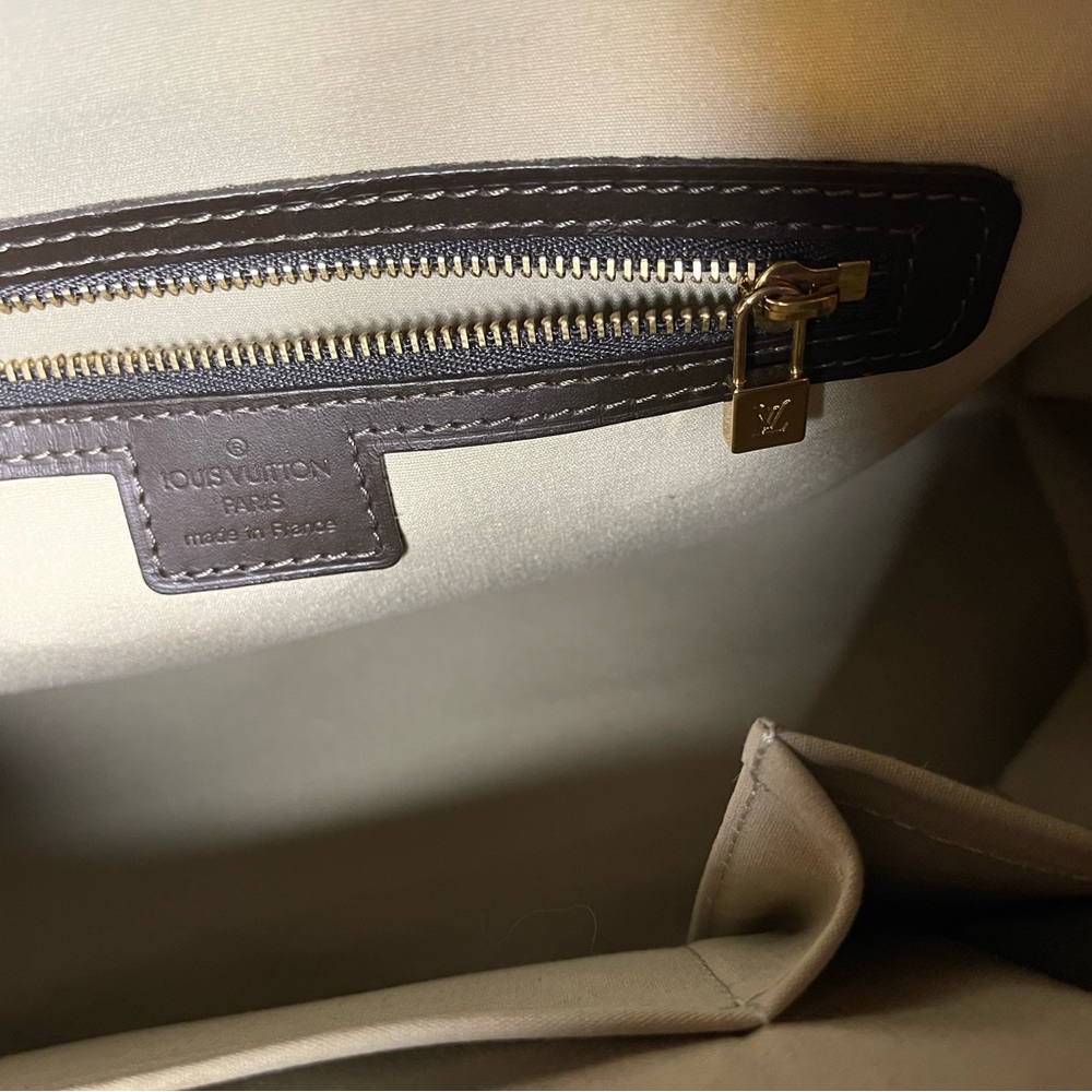 Louis Vuitton Olive Monogram Mini Lin
Josephine GM Boston bag - Picture 15 of 16